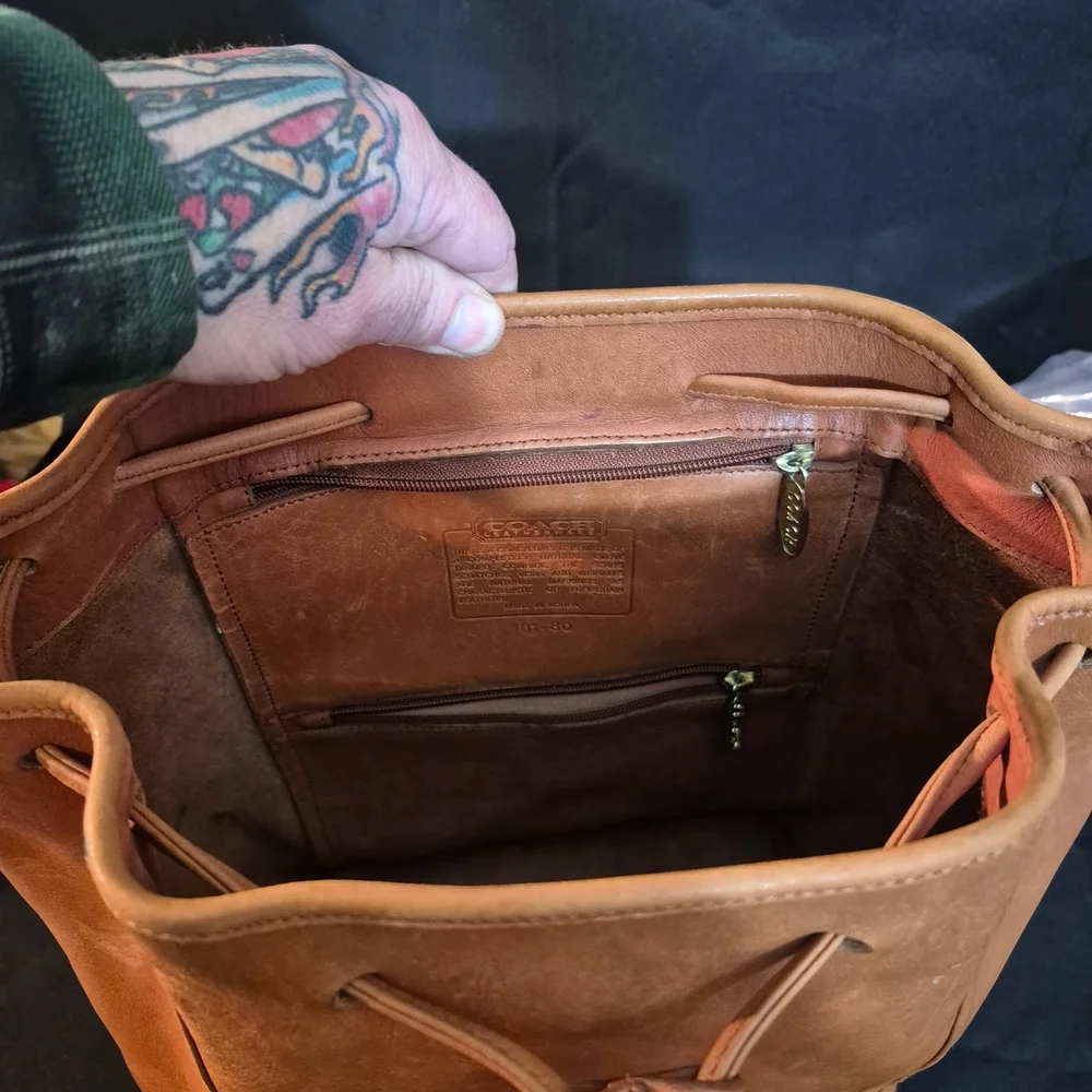 Coach Vintage Backpack Tan Soft Leather  Rucksack Old Coach Vintage Very Nice. - Picture 8 of 12